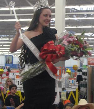 Former Queen Yesenia Guerrero.JPG